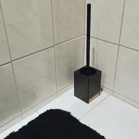The Blacktagon Cozy Homestay Frankfurt am Main